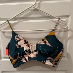 Maaji NWT Floral Print Reversible Classic Bralette Bikini Top. Size Large.